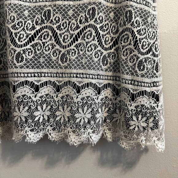 Sara Campbell Sz 6 Sleeveless Cocktail Dress Black & White Lace | High Neck - Picture 6 of 13